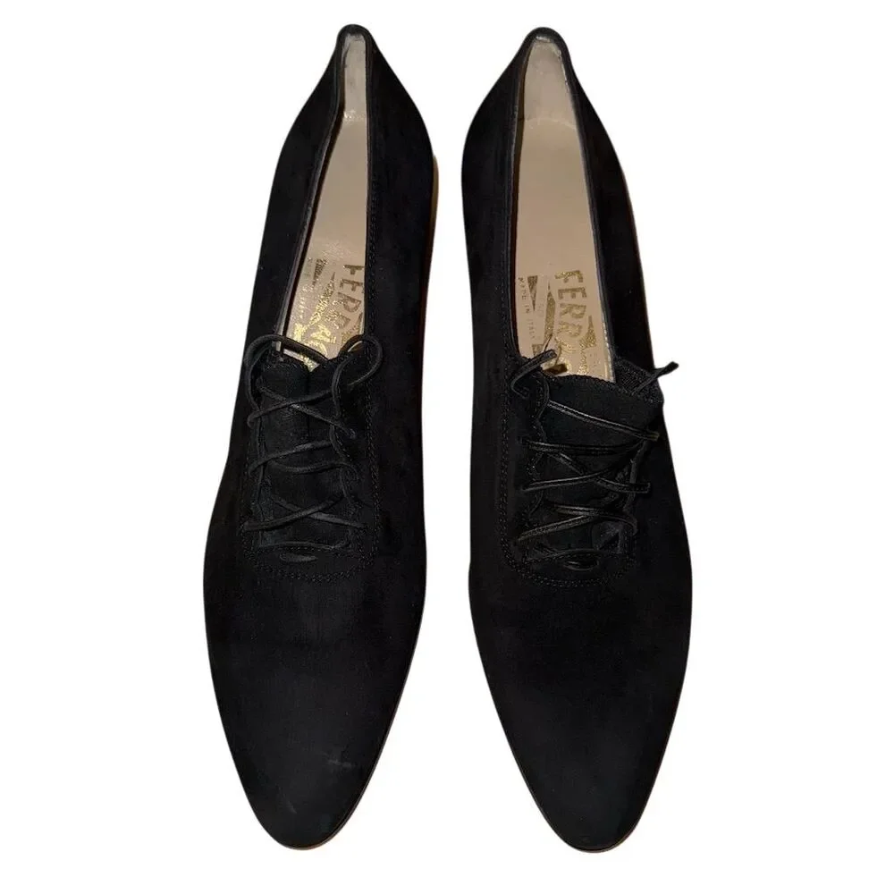 Salvatore Ferragamo Women's Vintage Size 8 Narrow‎ Black Suede Lace-Up Shoes